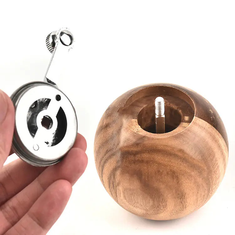 Wooden Pepper Grinder with Ceramic Core